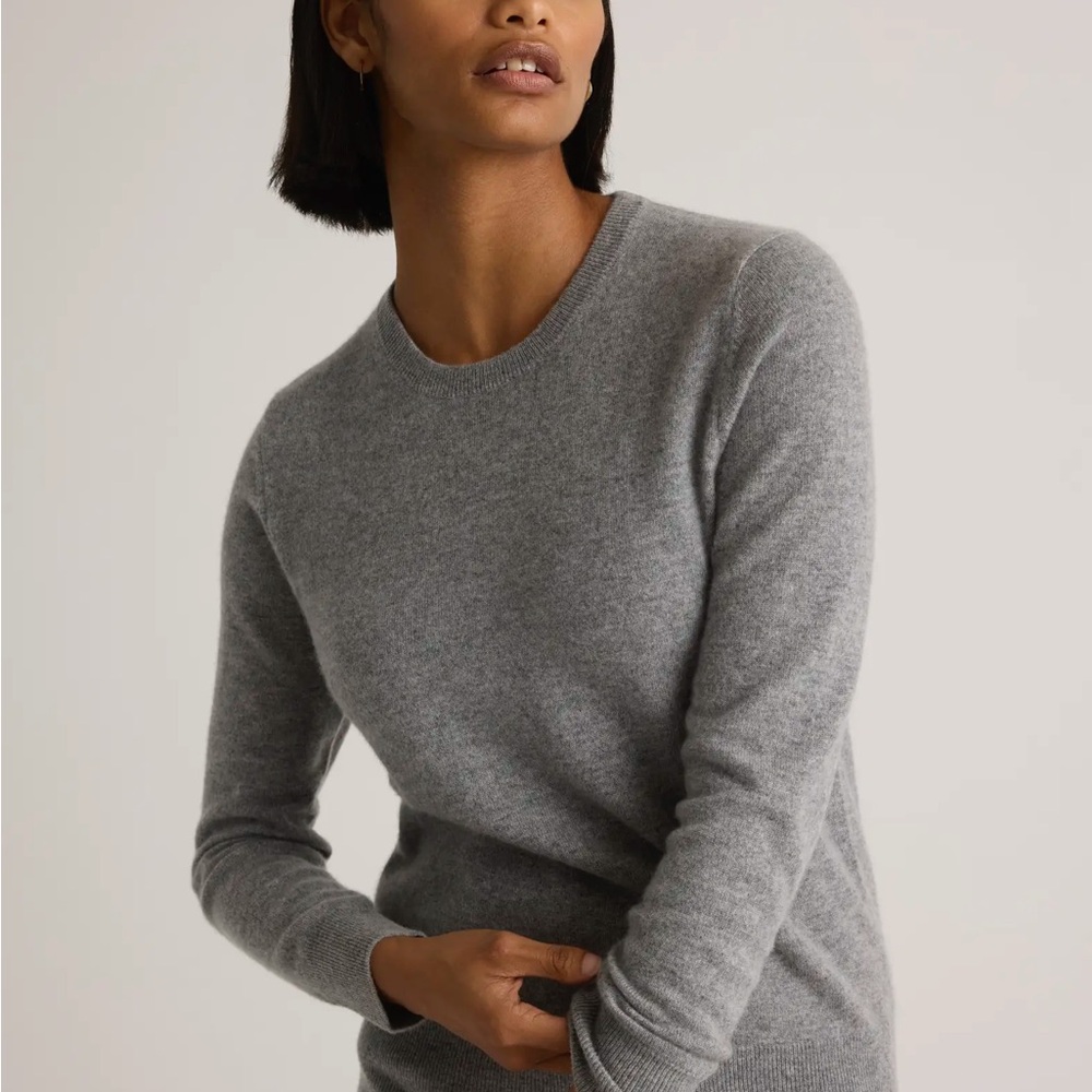 Quince 100% Mongolian Cashmere Crew Neck Sweater